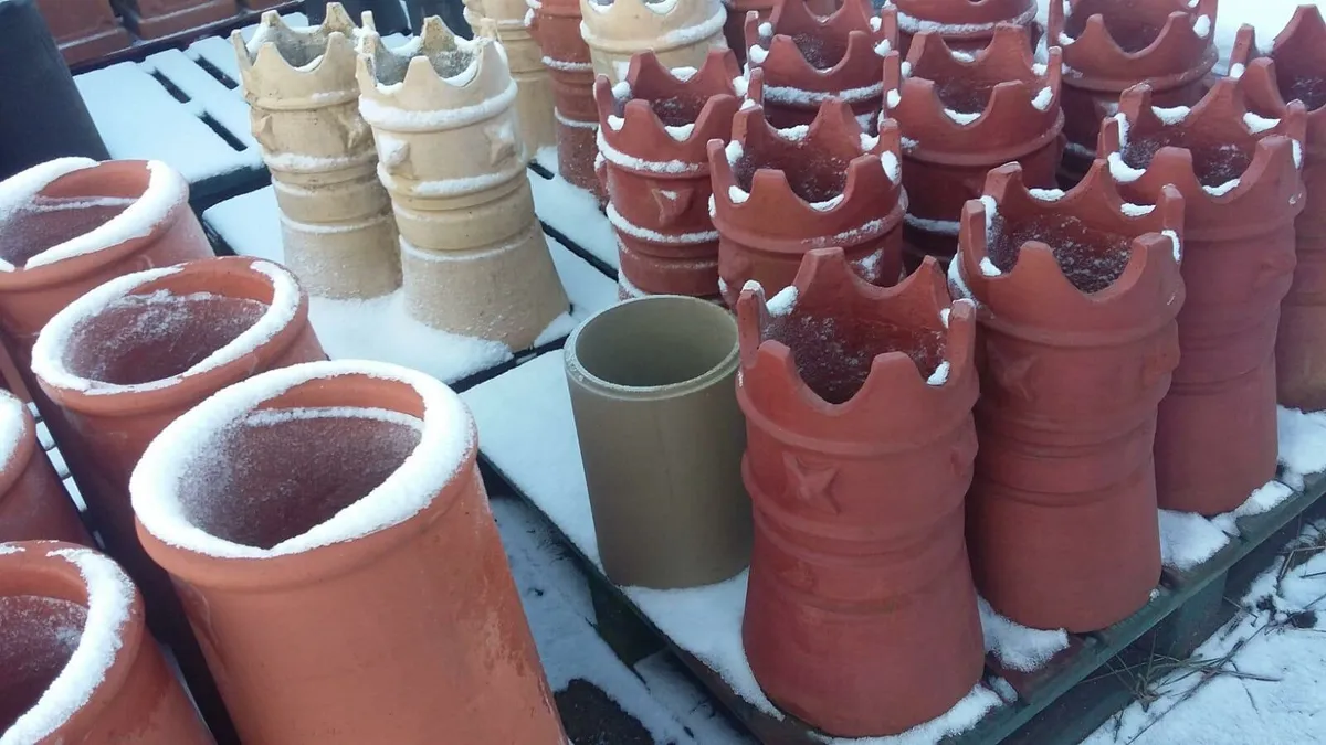 Bangor slates chimney pot ridge roof tile granite - Image 2