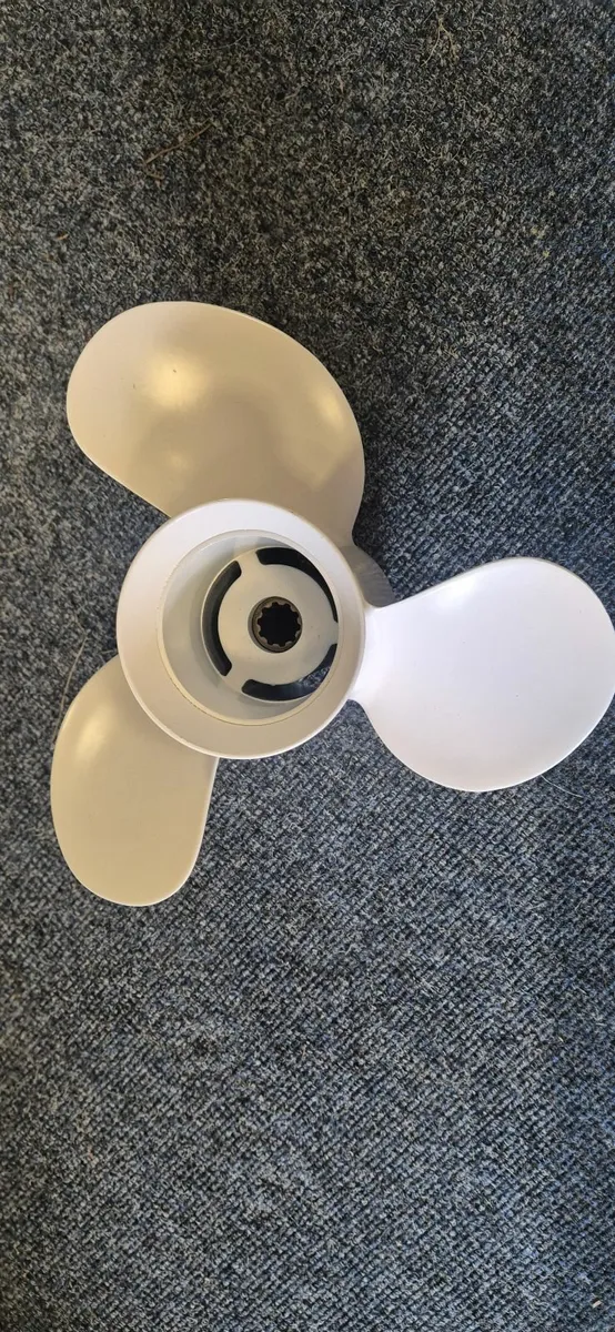 €119 4 blade for yamaha and honda - Image 2