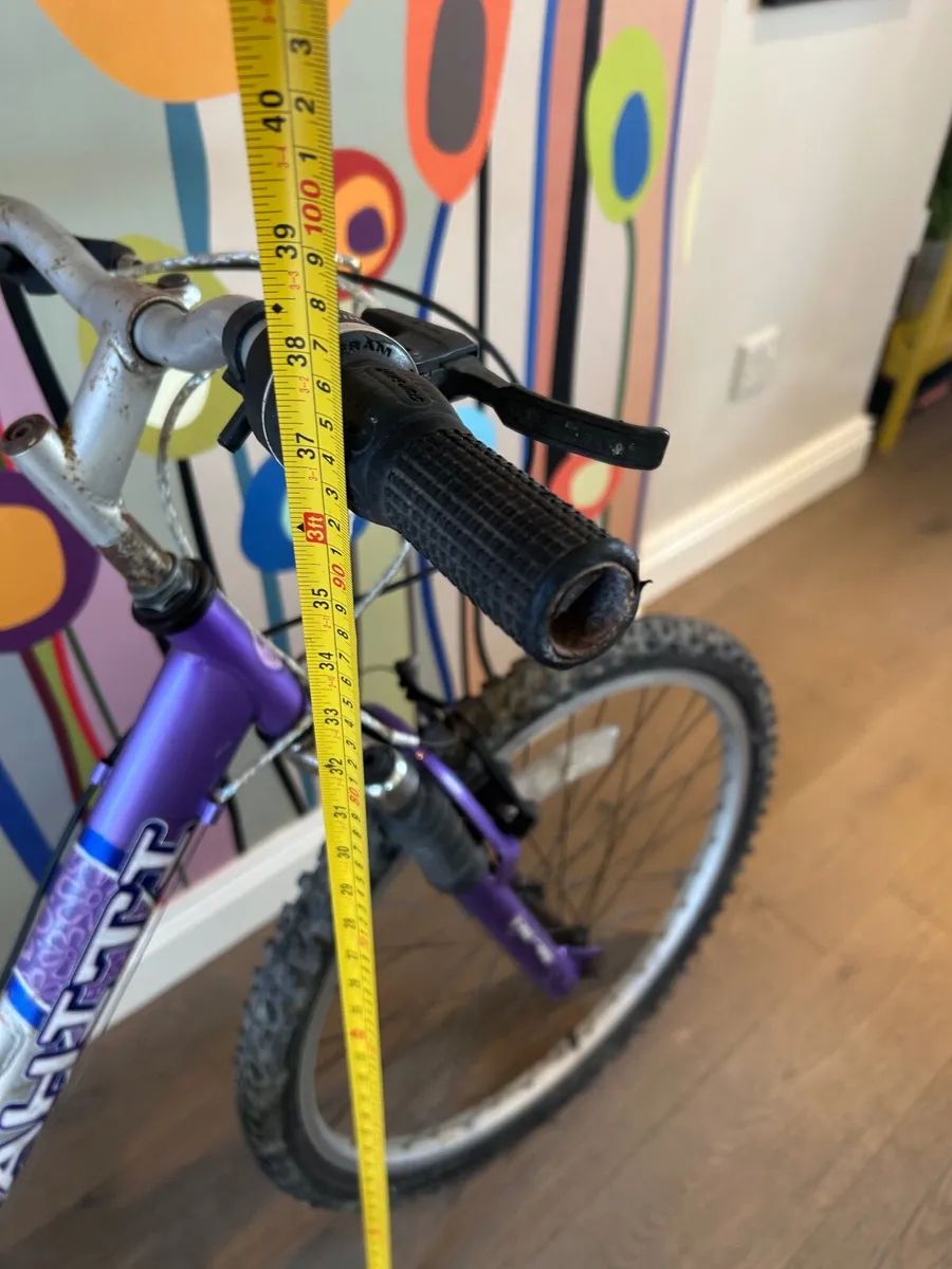 Child’s bike - Image 2