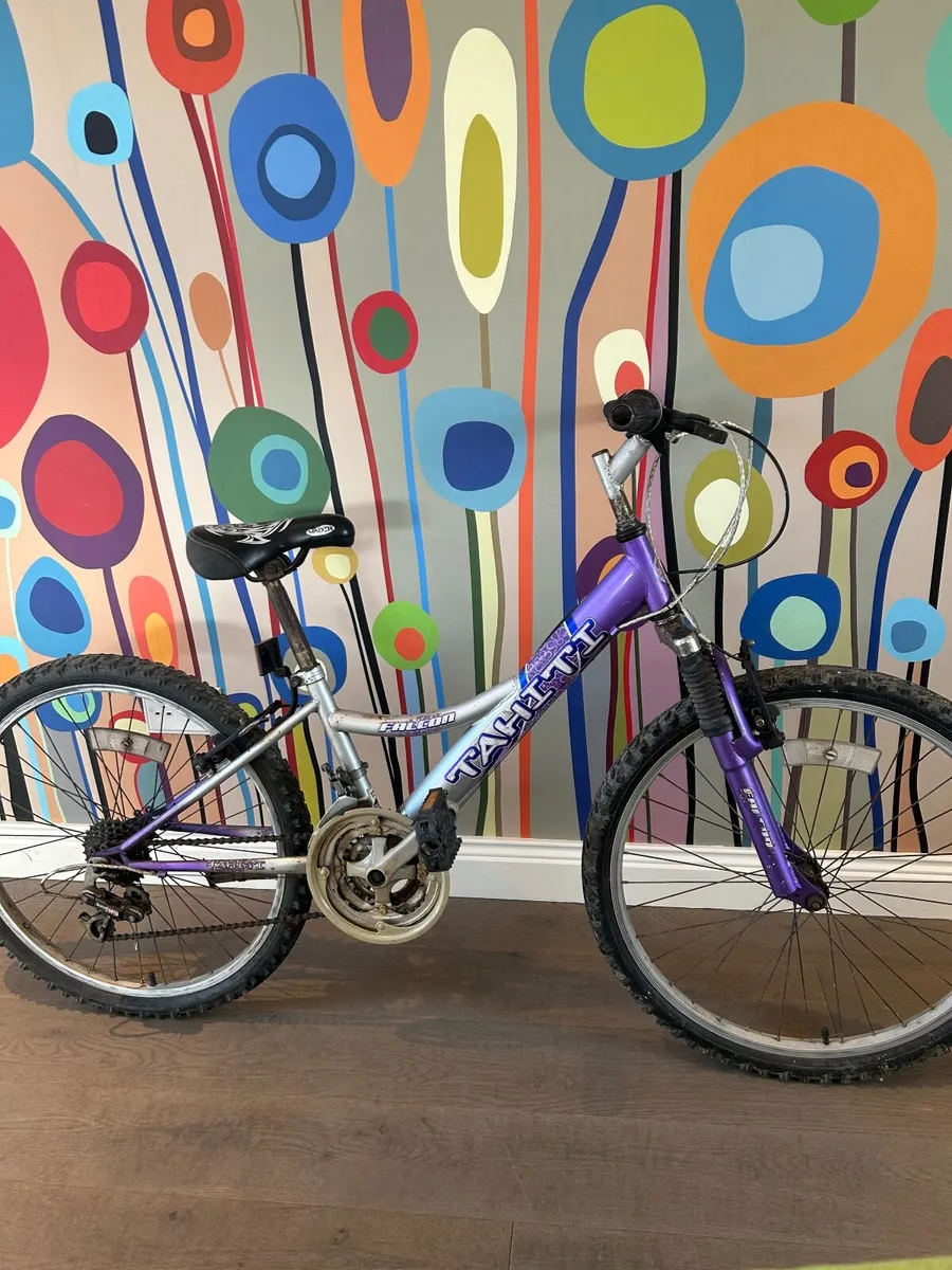 Child’s bike - Image 1