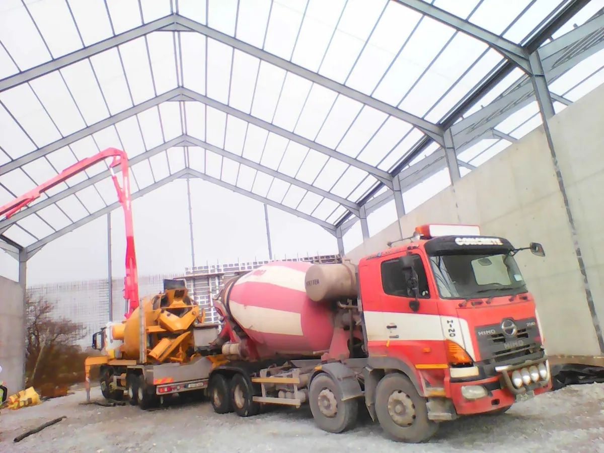 Hino 700 Mixer - Image 3