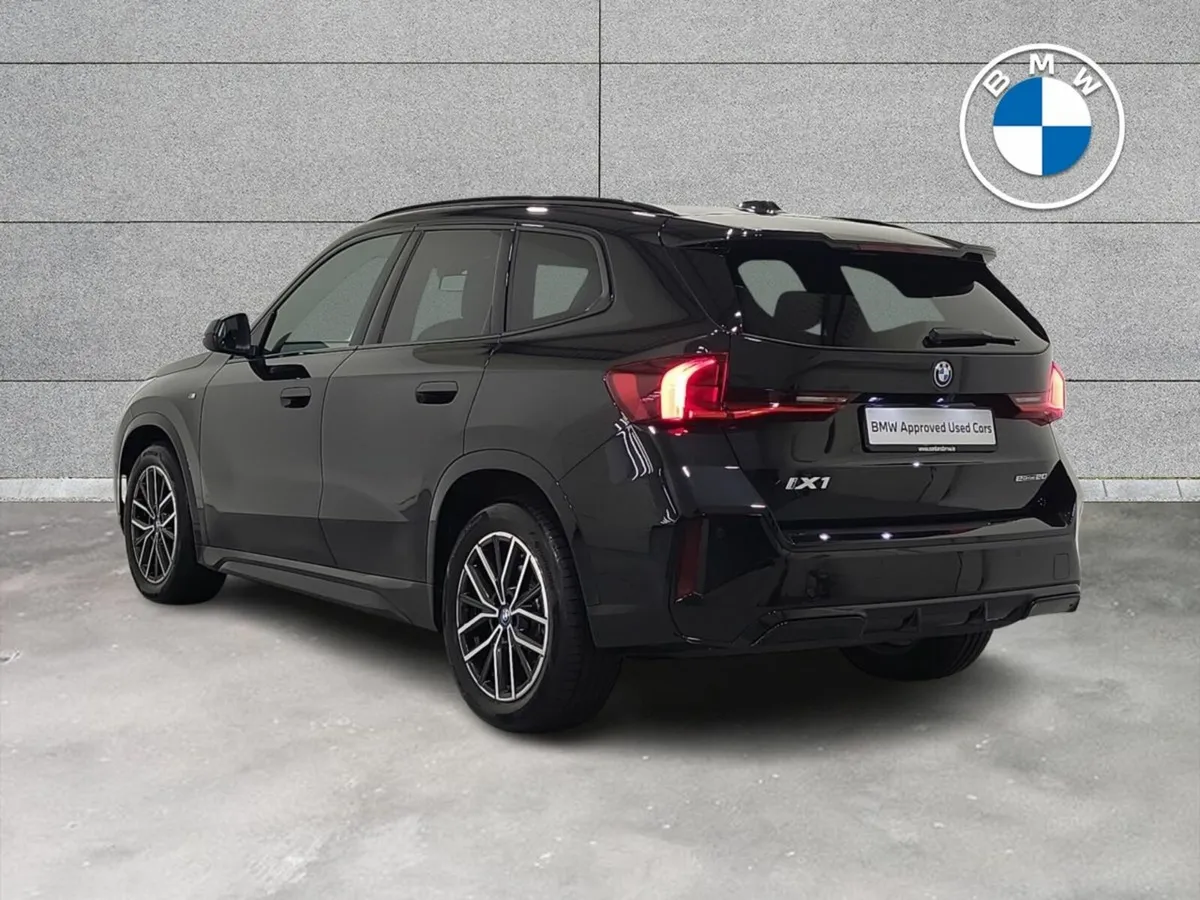 BMW iX1 eDrive20 M Sport - Image 3