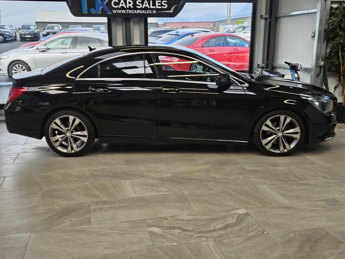 MERCEDES BENZ CLA URBAN 180-1 OWNER - Image 3