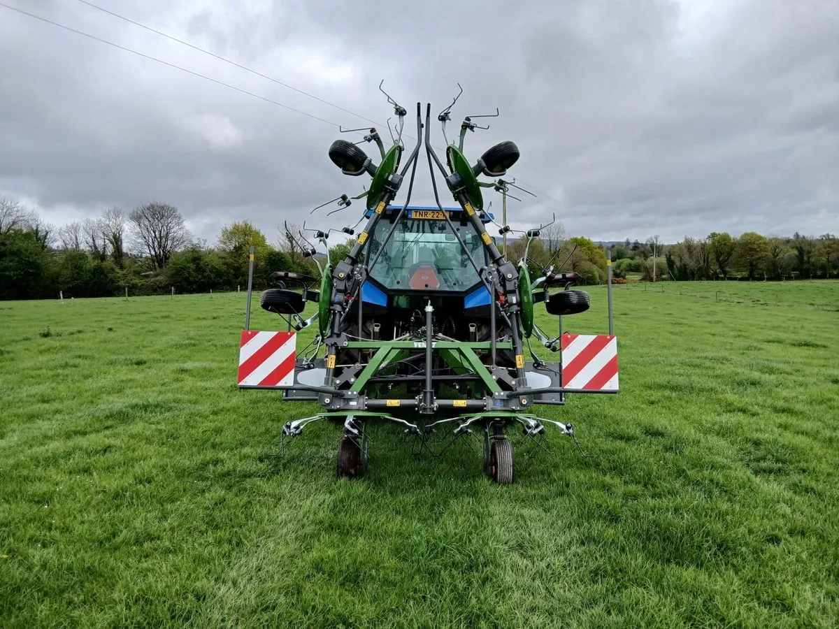 Fendt Lotus 770 Tedder NEW NEW - Image 4