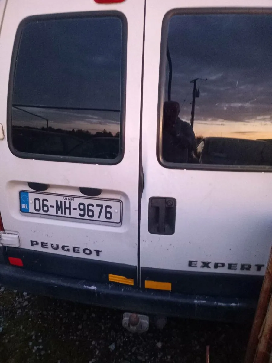 Van for sale - Image 2