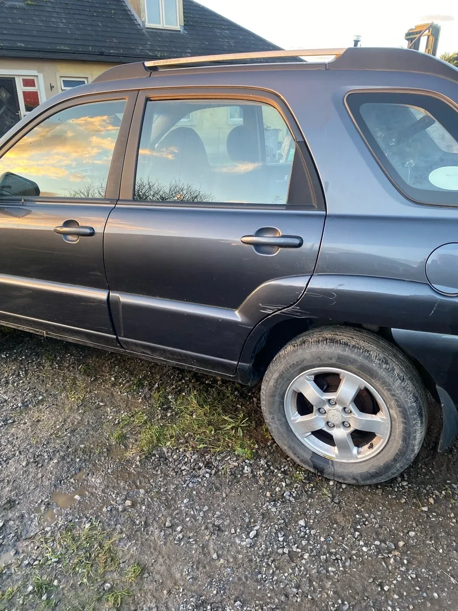 2008 Kia Sportage - Image 3