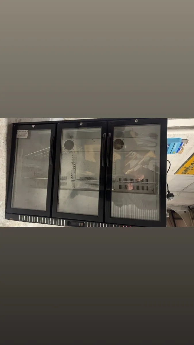 3 Door Under counter Fridge - Image 2