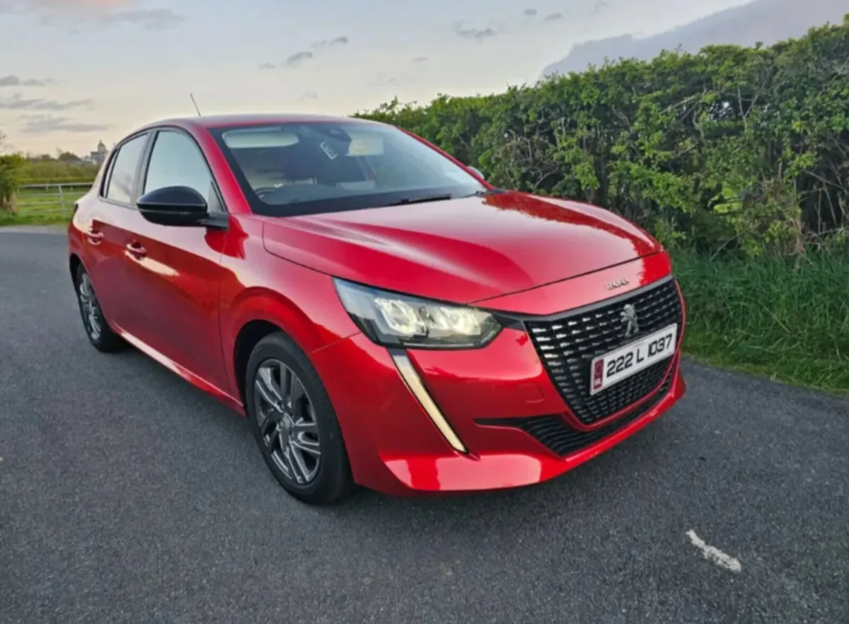 Peugeot 208 2022 - Image 2