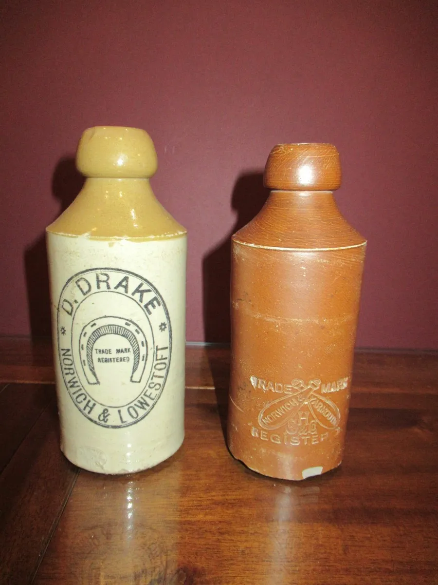 antique vintage FLAGON Christmas Gift cottage man - Image 3