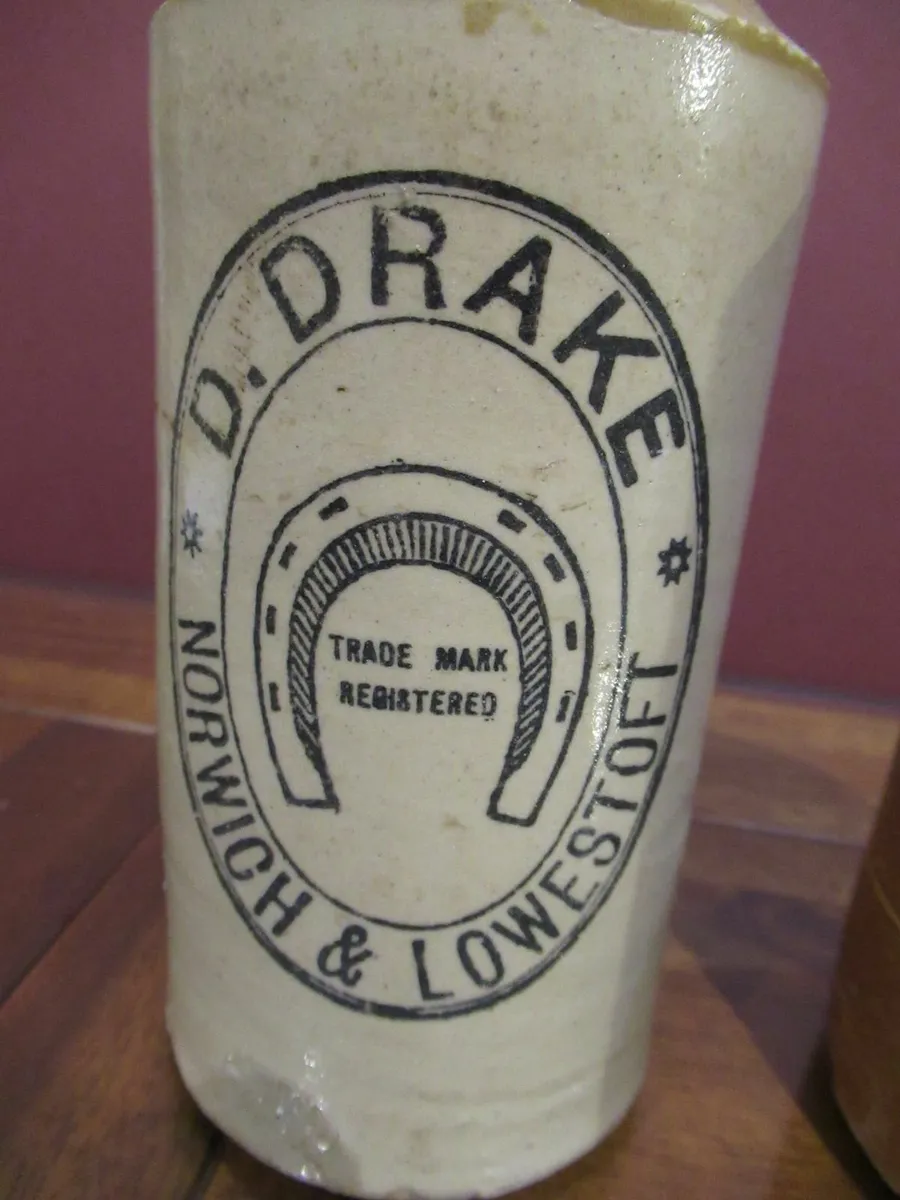 antique vintage FLAGON Christmas Gift cottage man - Image 4