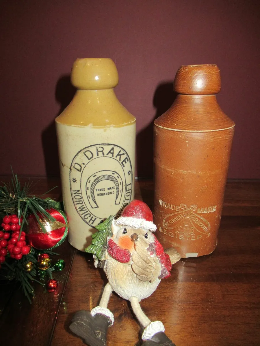 antique vintage FLAGON Christmas Gift cottage man - Image 2