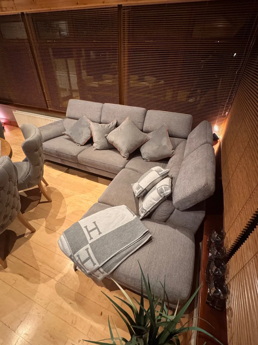 Corner sofa - Image 2