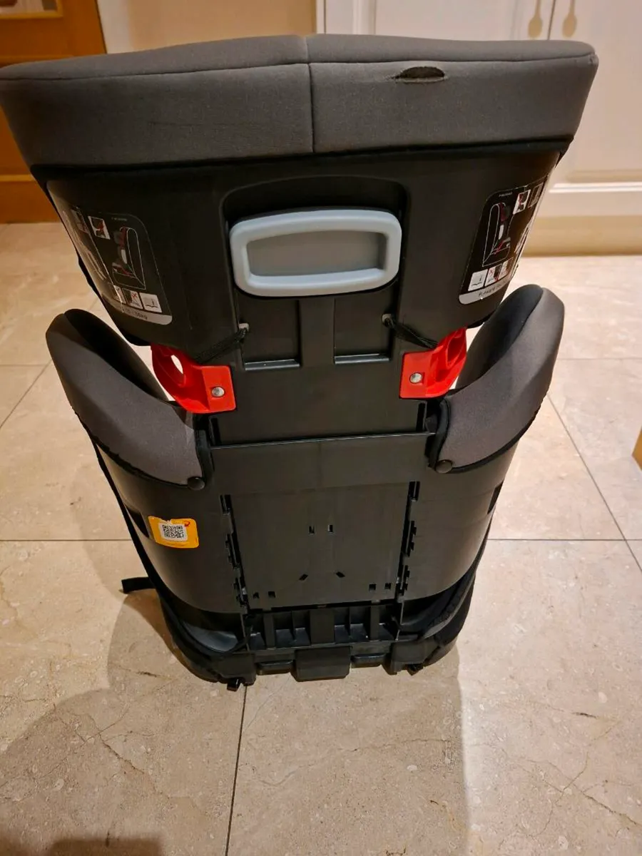 Joie car seat - Image 3