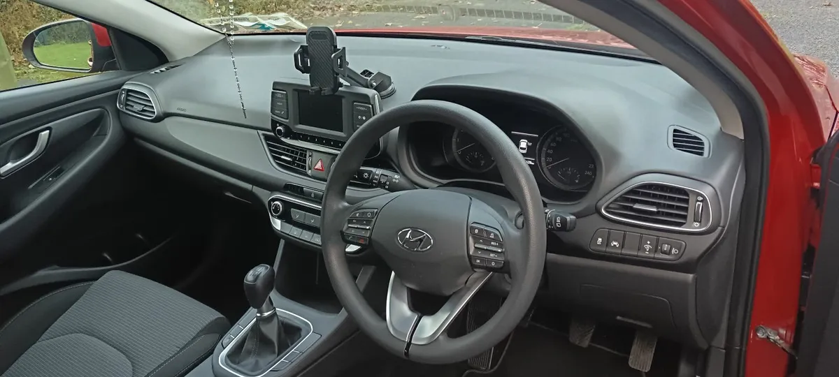 Hyundai i30 2019 - Image 3