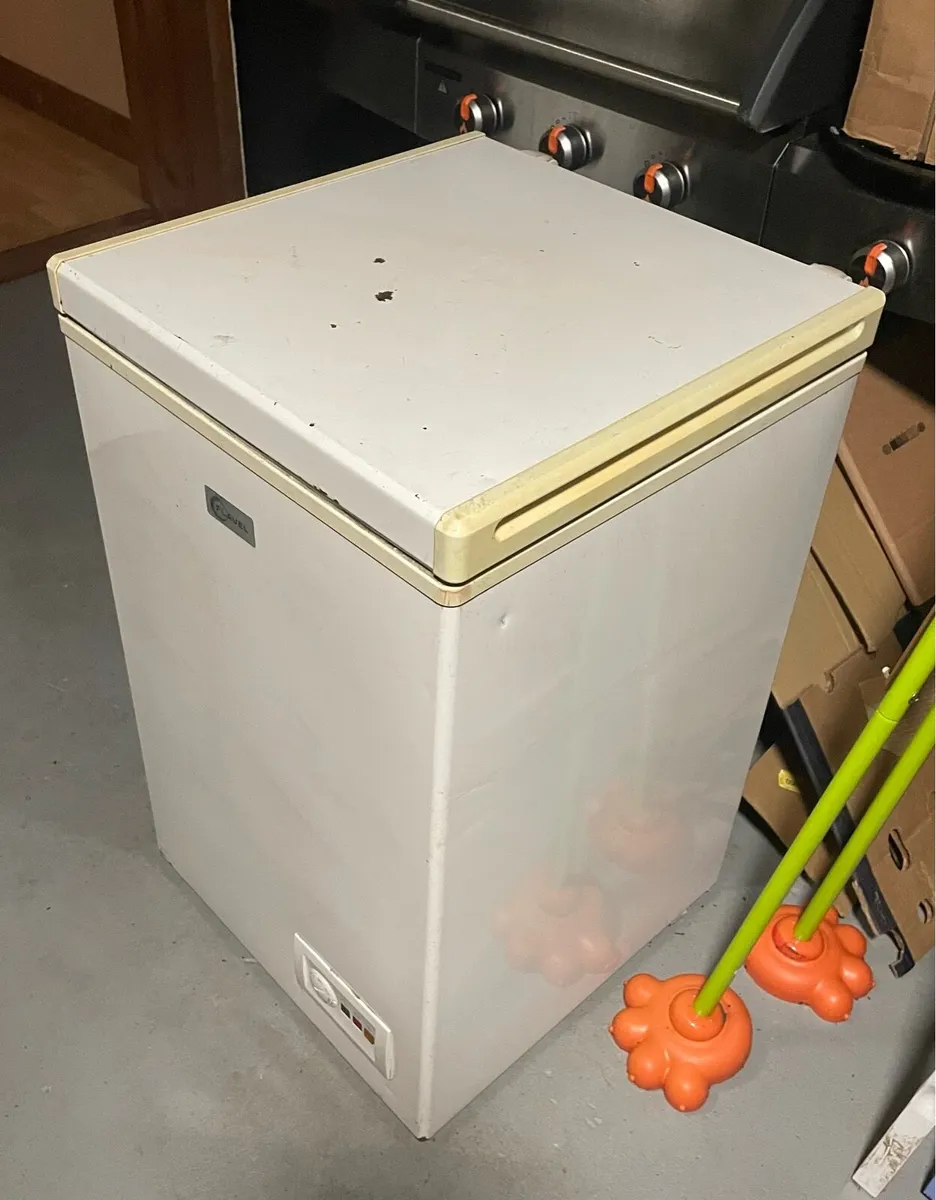 Chest freezer - Image 1