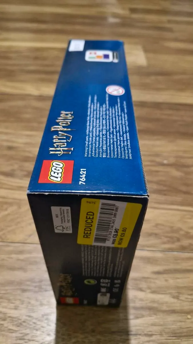 LEGO Harry Potter: Dobby the House-Elf (76421) - Image 3