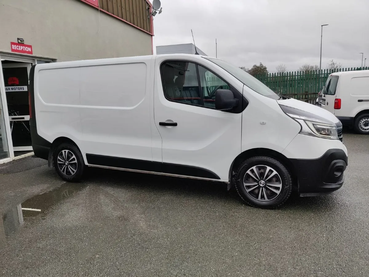 Renault Trafic 192 2.0 Dci Low Km New Test Vat In - Image 1