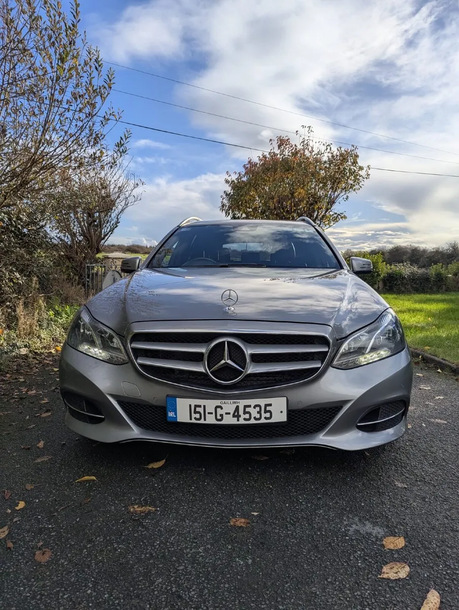 Mercedes-Benz E-Class 2015 - Image 4