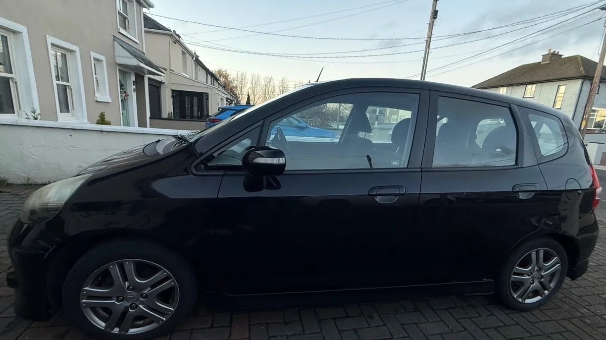 Honda Jazz 2006 Automatic – Perfect for Beginners - Image 4