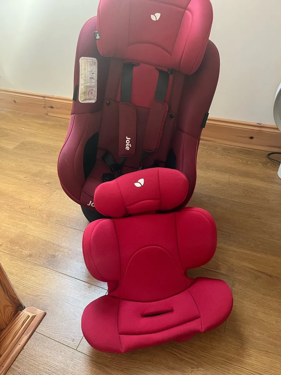 Joie Car seat - 360 swivel - Image 1