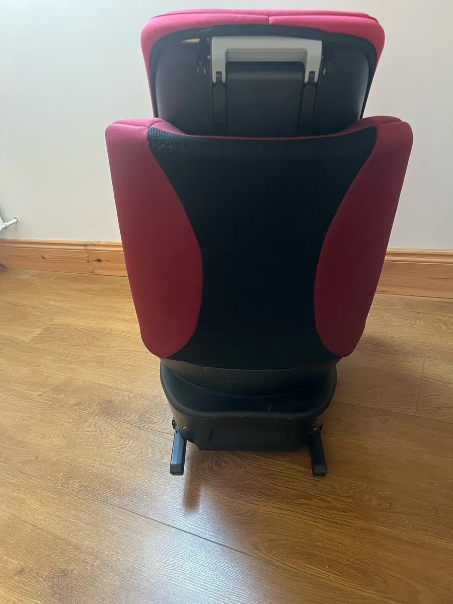 Joie Car seat - 360 swivel - Image 3
