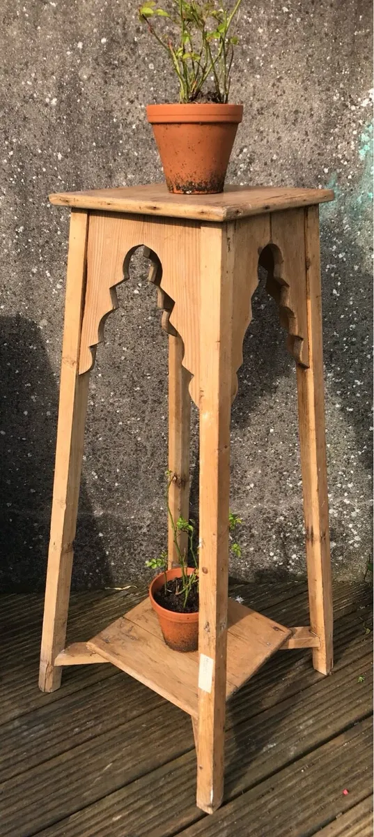 Indoor Flower Pot Stands - Image 1