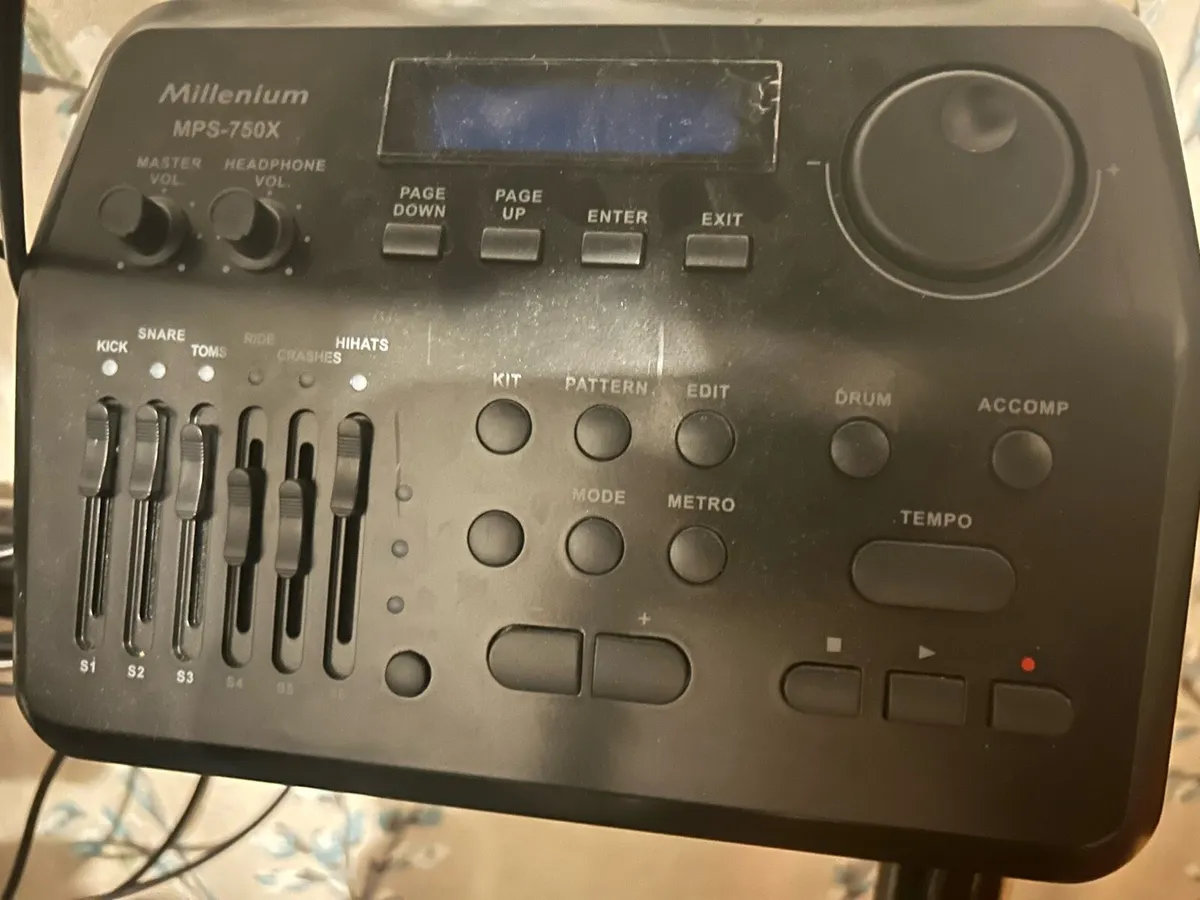 Millennium MPS-750X electric drum kit - Image 3