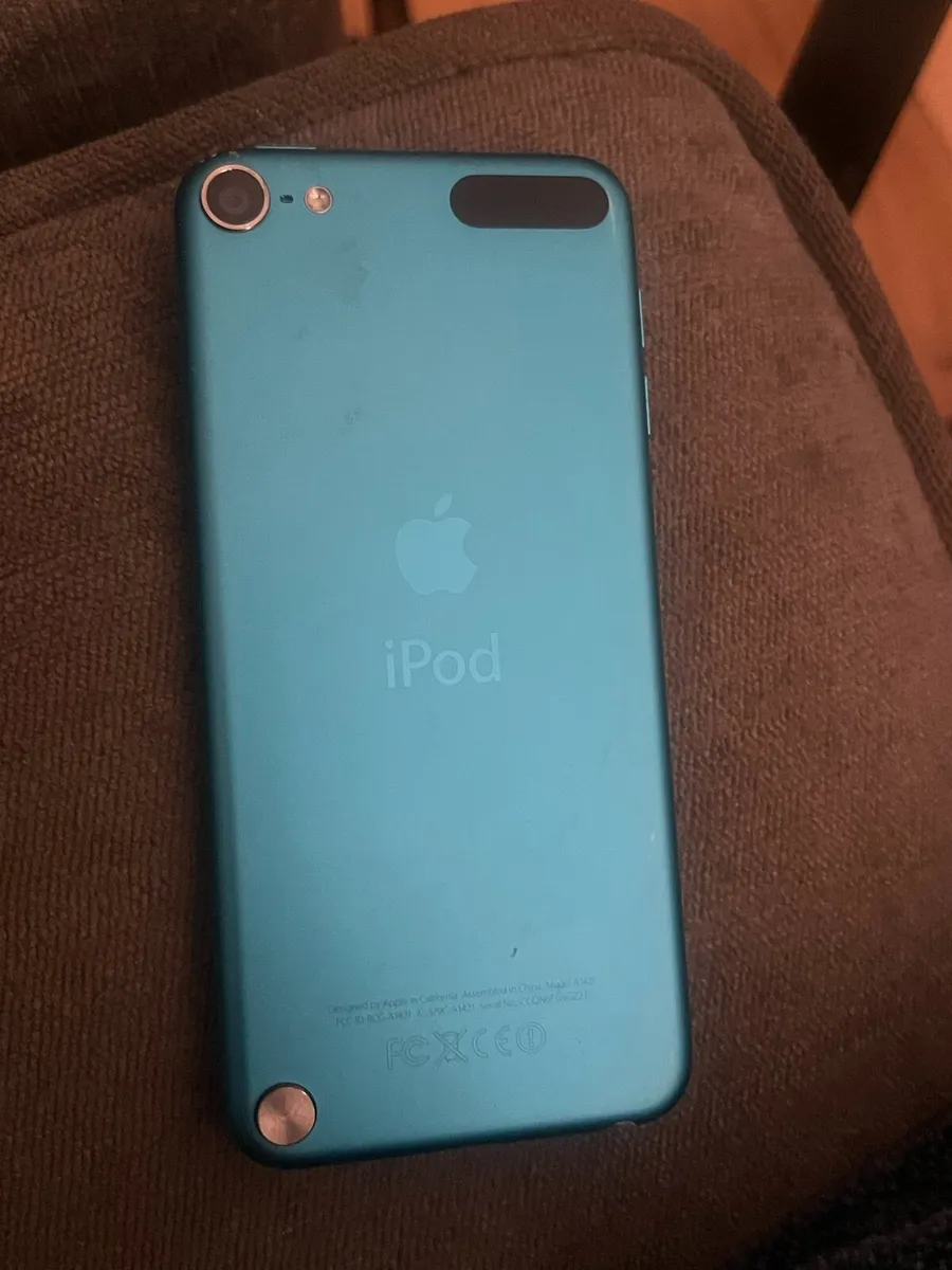 Apple IPod Touch - Image 4