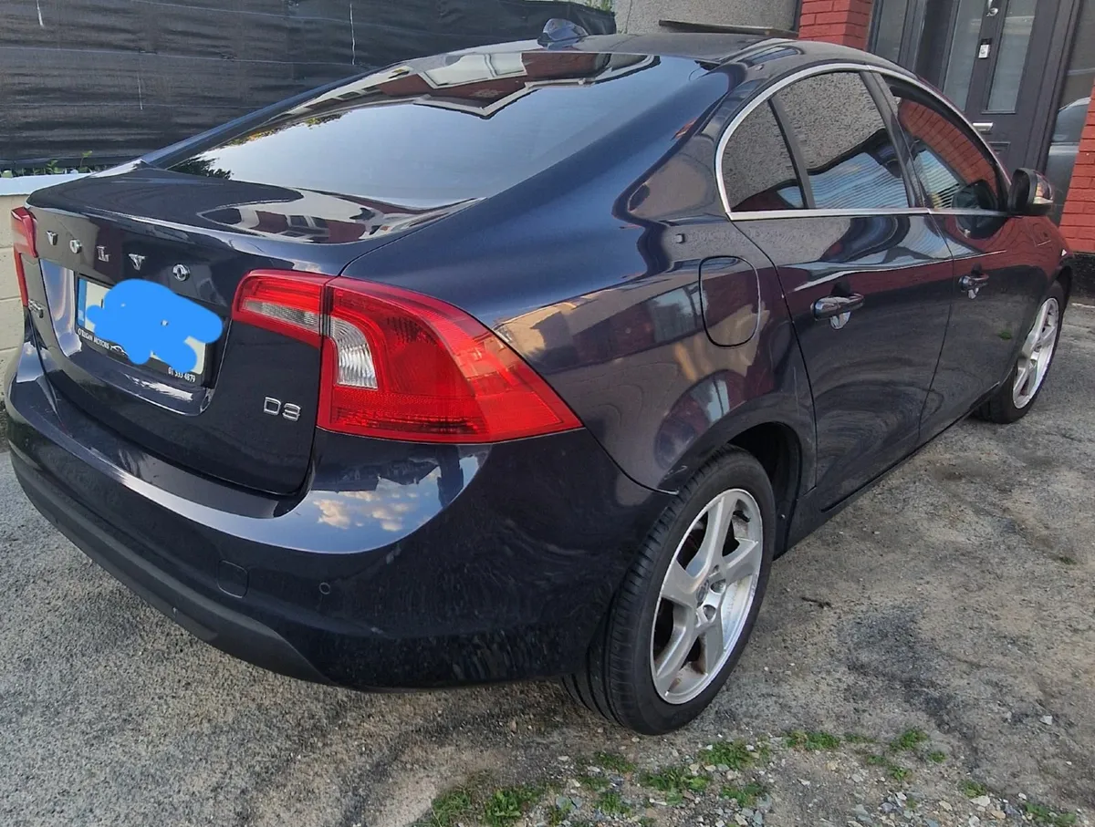Volvo S60 2011 - Image 3