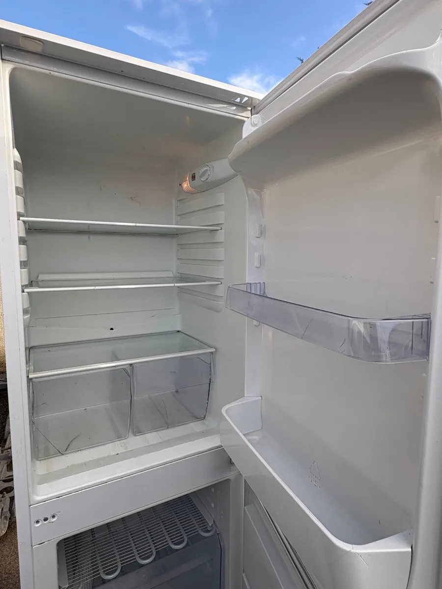 Fridge freezer 50/50 - Image 1