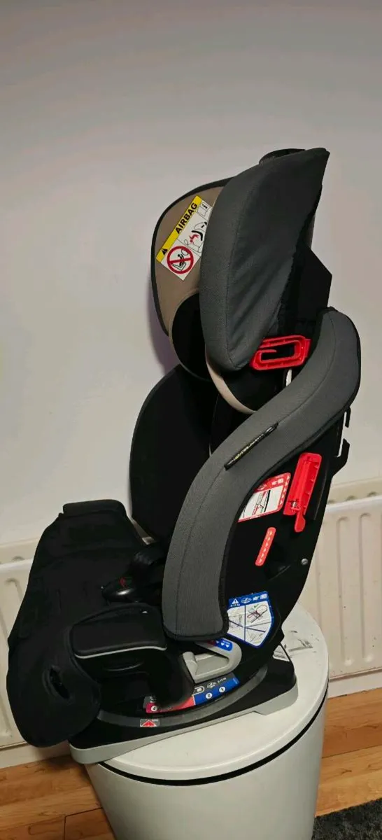 Car seat - Graco Milestone All-in-One - Image 1