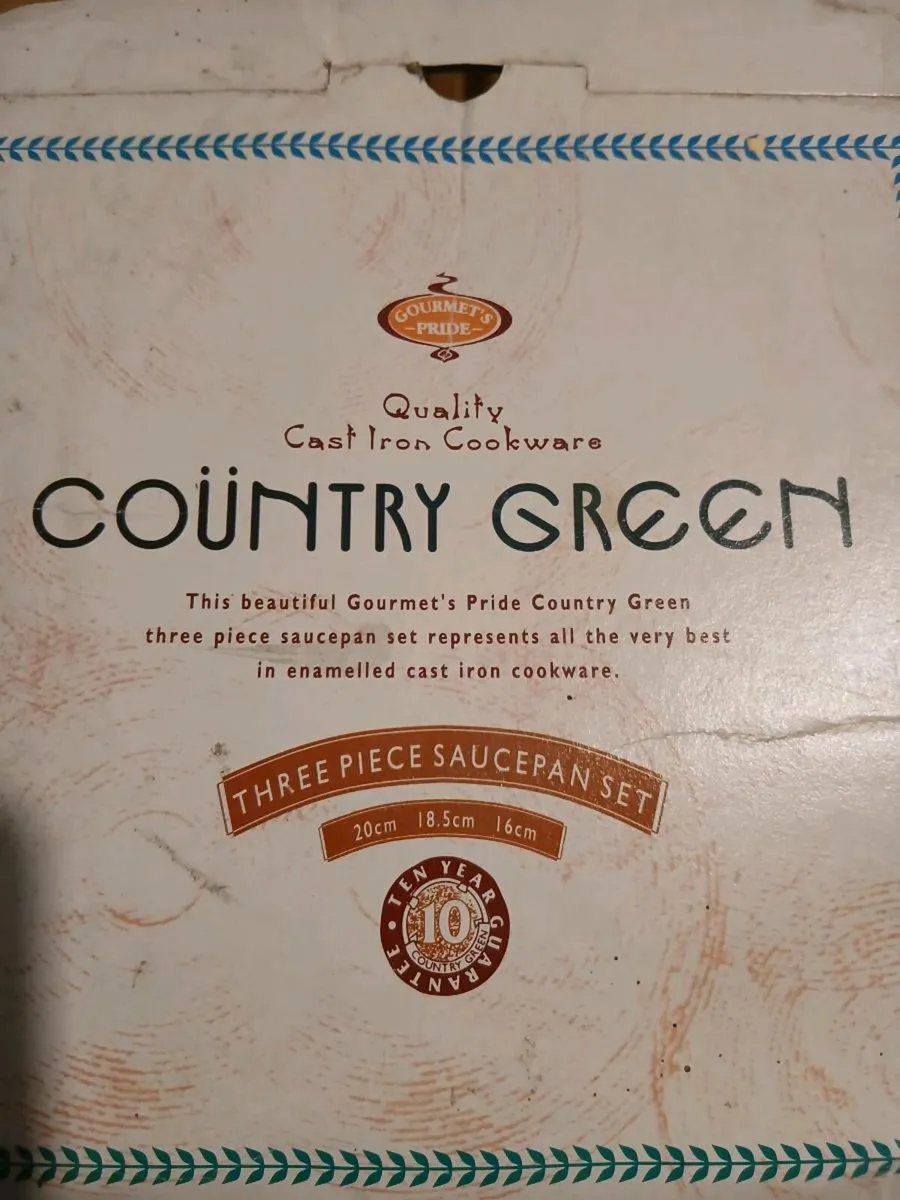 Country Green Cast Iron Saucepans - Image 3