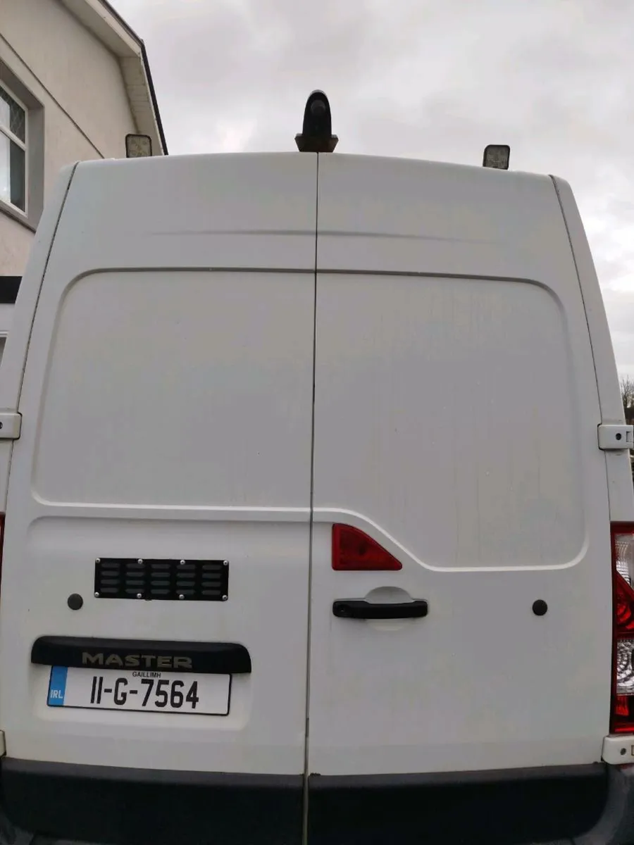 Renault Master - Image 1