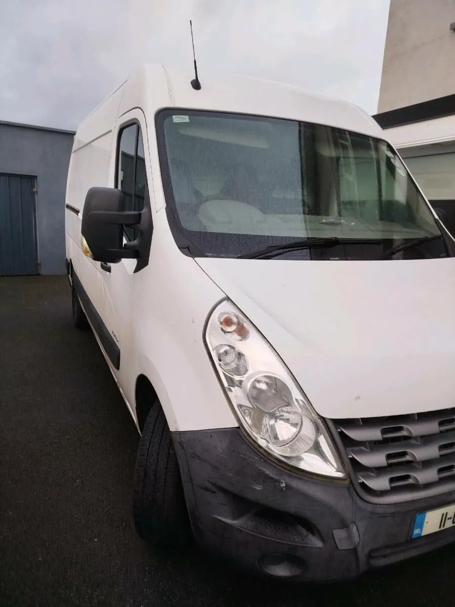 Renault Master - Image 2