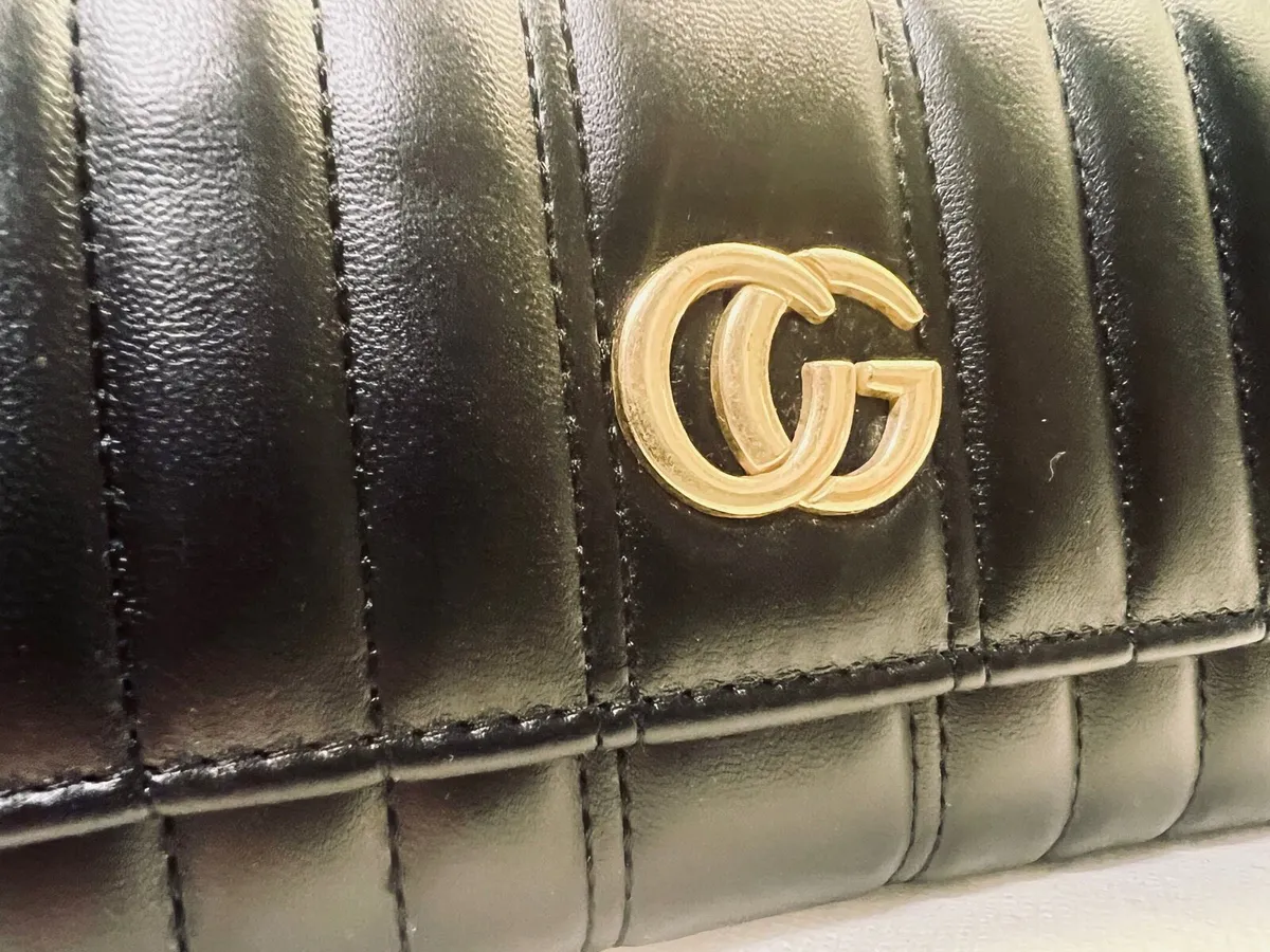 Brand new wallet - Image 1