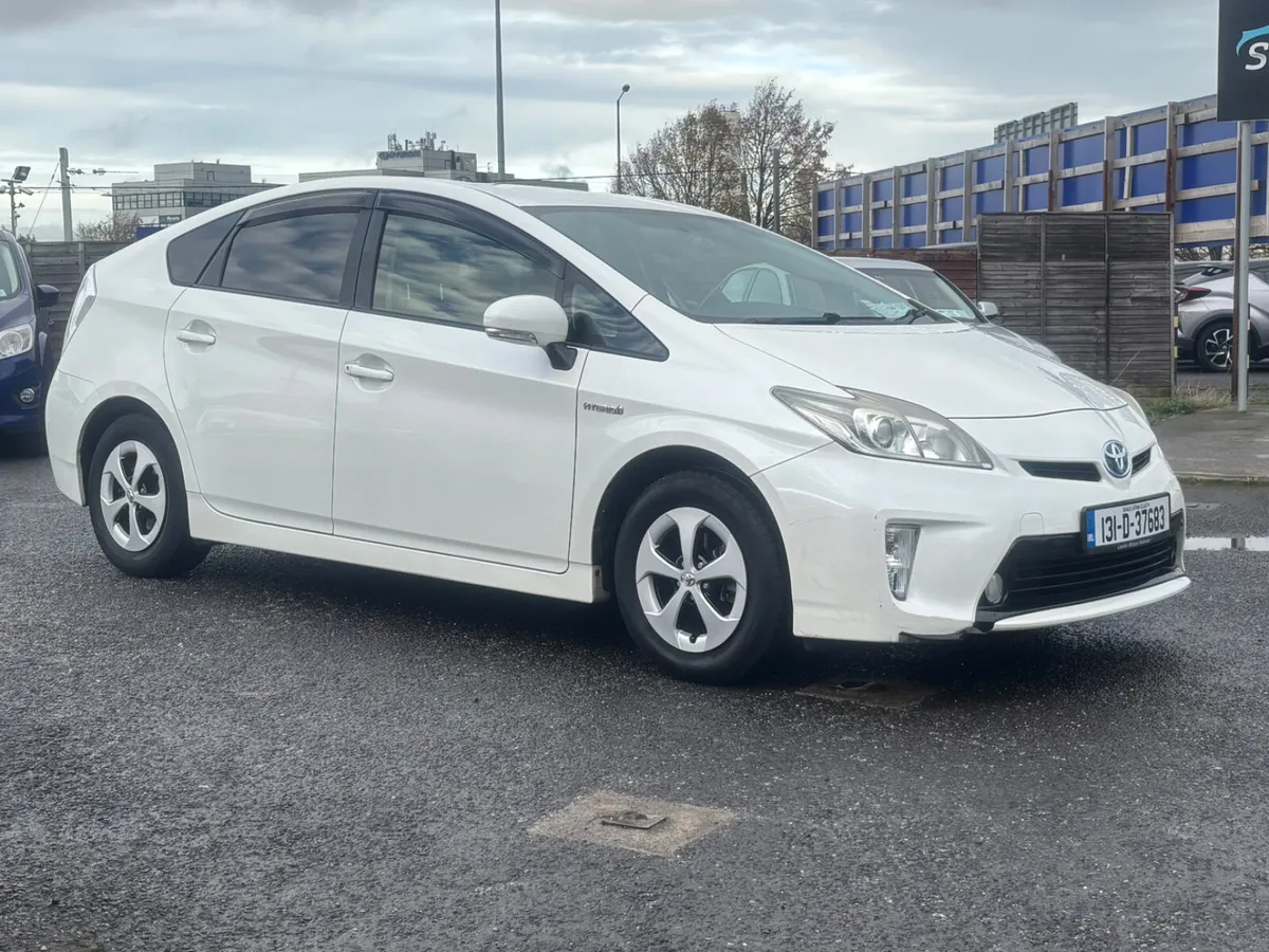 2013 Toyota Prius 1.8 Hybrid Nct 12/26 - Image 1
