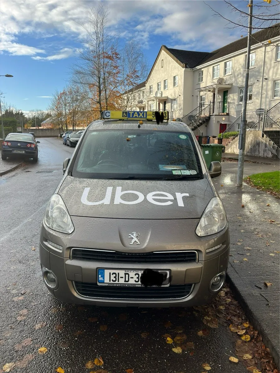 Rent a taxi peugeot partner - Image 1