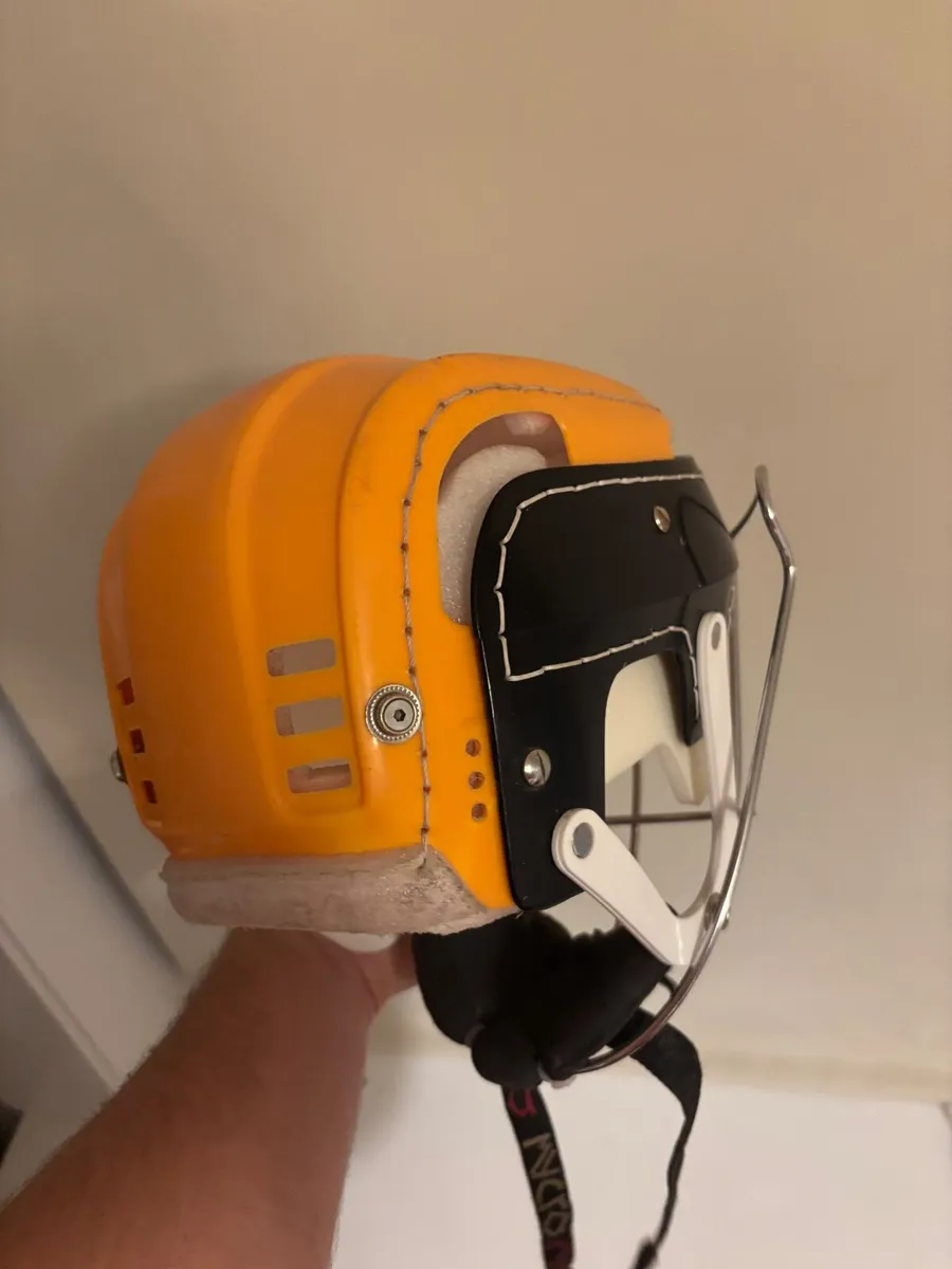 Old style helmet - Image 2