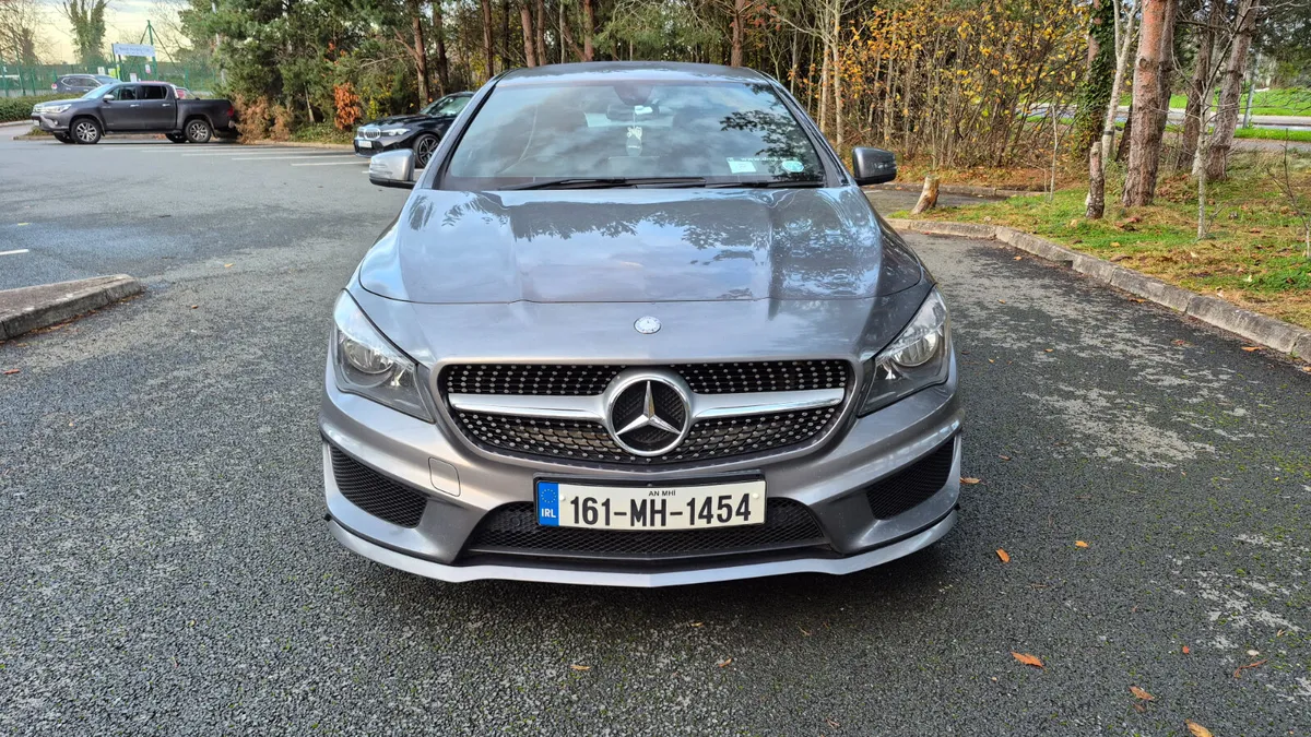 Mercedes-Benz CLA 180D AMG LINE - Image 2