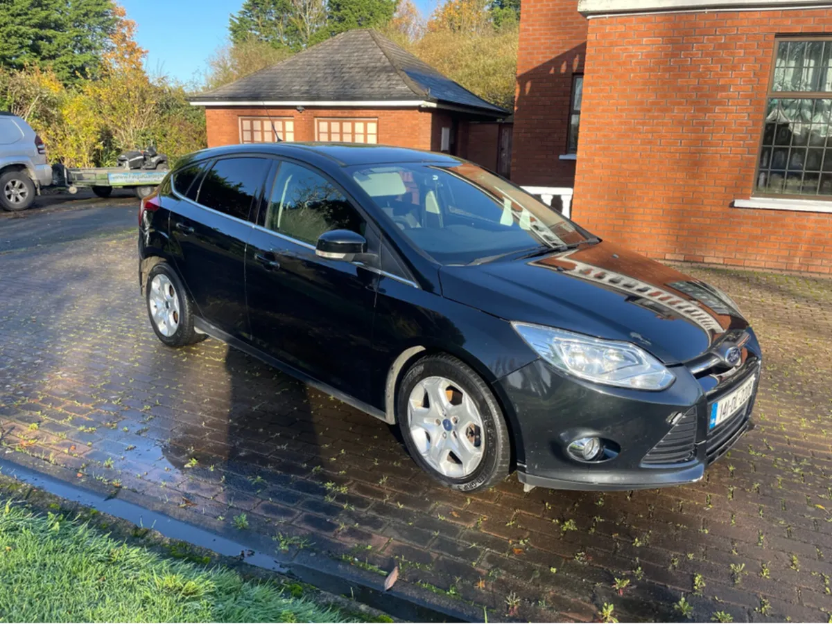 Ford Focus 1.6 TDCI EDGE ECONETIC 1 105PS 5DR - Image 2