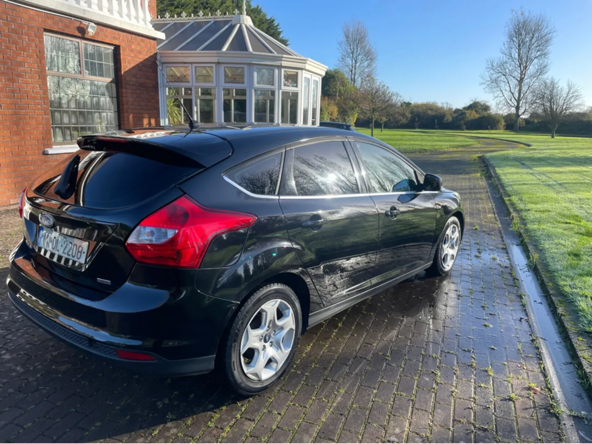 Ford Focus 1.6 TDCI EDGE ECONETIC 1 105PS 5DR - Image 4