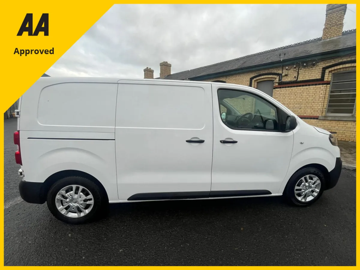 Citroen Dispatch 1.5 BLUEHDI MWB *1 YEAR UNLIMITED - Image 4