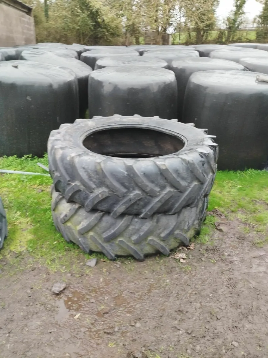 Tractor Tyres, Wheels and Axle - Image 3