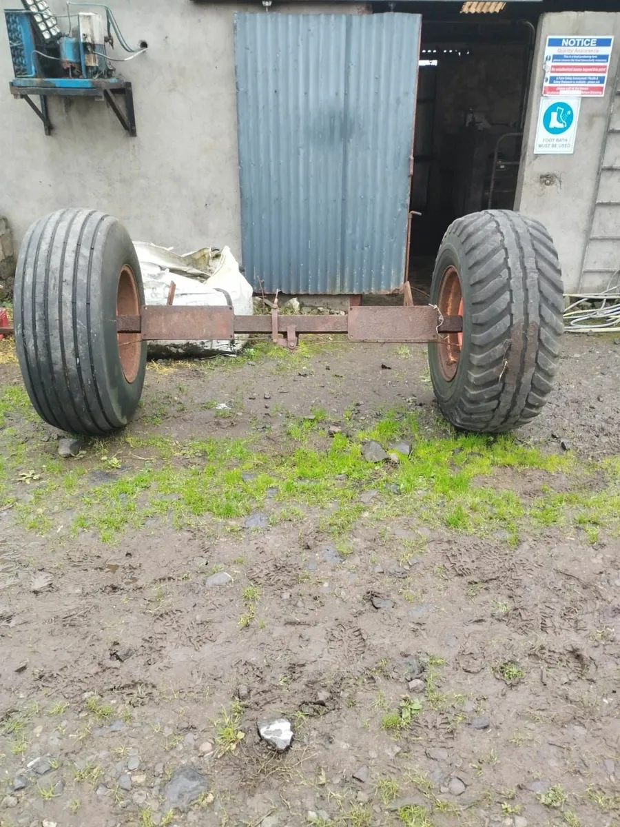 Tractor Tyres, Wheels and Axle - Image 4