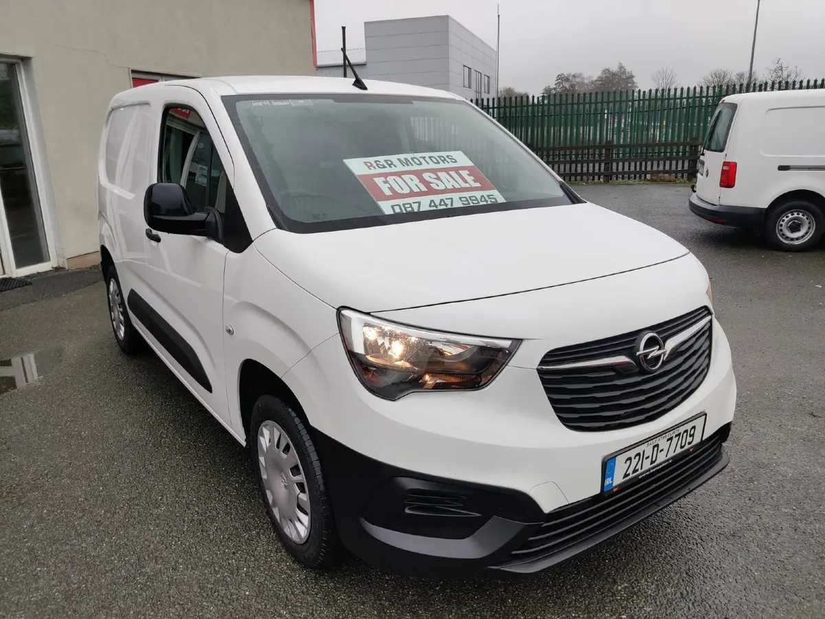 Opel Combo 221 Diesel 3 Seats 43 k Km Like New ! - Image 2