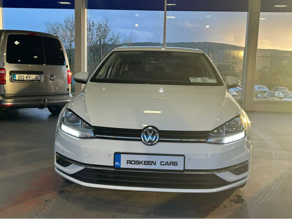 Volkswagen Golf 1.6 TDI SE BLUEMOTION 115PS 5DR - Image 2