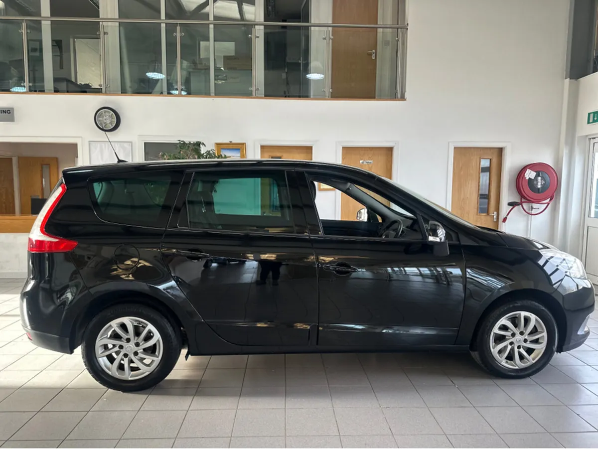 Renault Grand Scenic 1.5 DCI DYNAMIQUE TOM S/S - Image 3