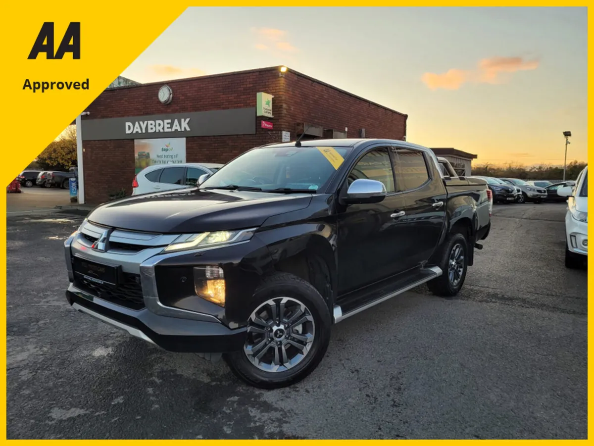 Mitsubishi L200 INSTYLE 6AT 4DR AUTO 2.5 DID CR 4W - Image 2
