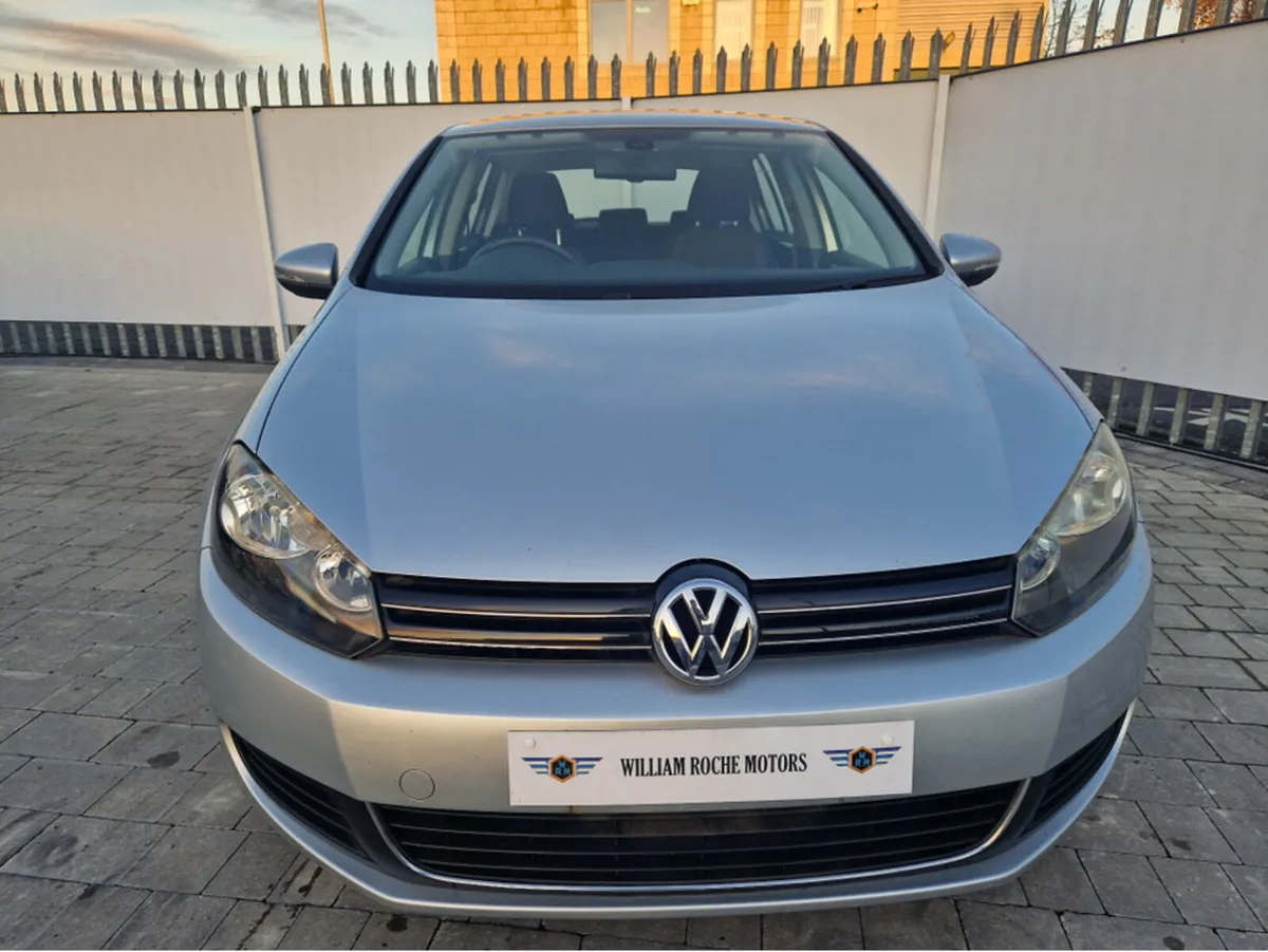 Volkswagen Golf 1.2 PETROL AUTO - Image 2