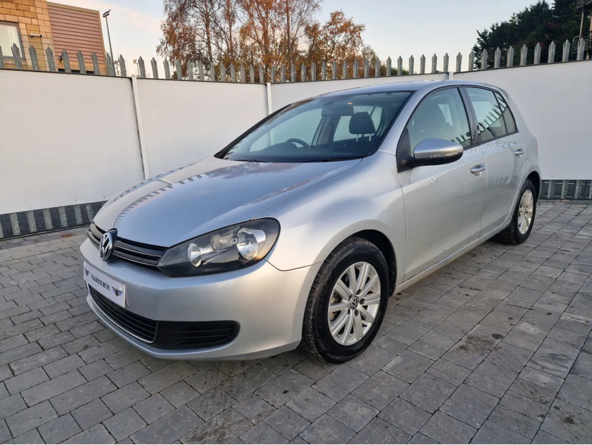 Volkswagen Golf 1.2 PETROL AUTO - Image 3